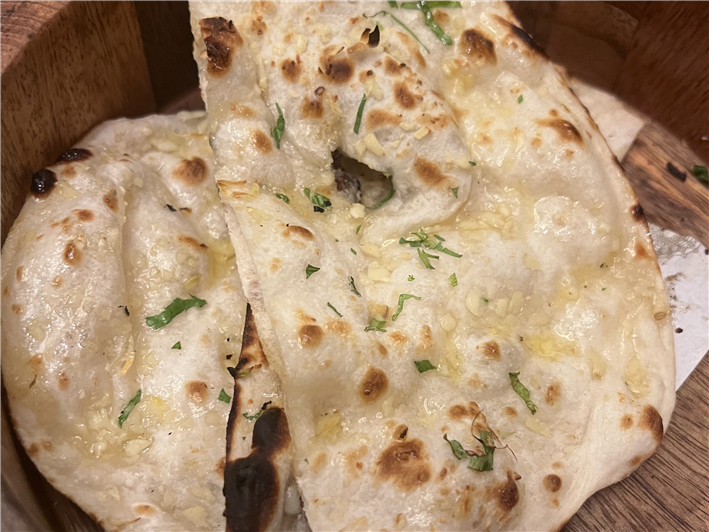 garlic naan